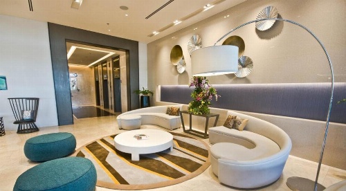 Savoy Hotel Manila image 14