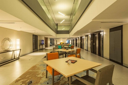 Savoy Hotel Manila image 29